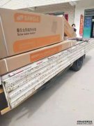 桑乐太阳能安装在华山安置区工地宿舍区